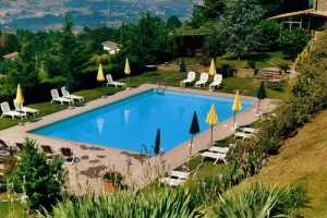 Prenota il tuo Agriturismo a Cortona in Valdichiana, Toscana per le tue prossime vacanze in affitto con piscina a Castelfranco di Sopra provincia di A 2