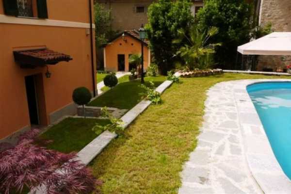 villa priv?e avec piscine in affitto a Menaggio in Lombardie 8