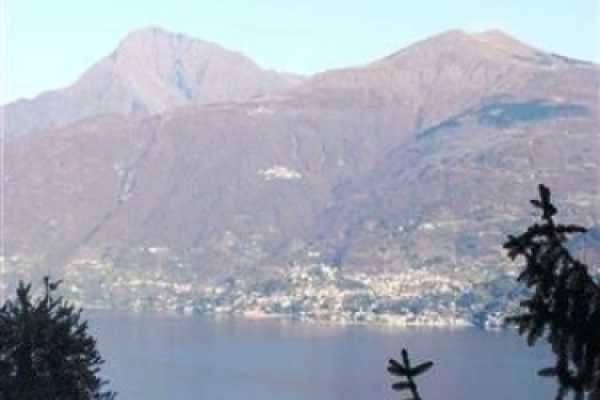 villa priv?e avec piscine in affitto a Menaggio in Lombardie 11