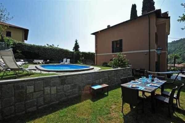 villa priv?e avec piscine in affitto a Menaggio in Lombardie 19