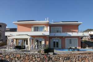 Seafront vacation villa rental with amazing view of Mediterranean sea at Praia a Mare. This holiday seafront villa has 6 bedrooms and 9 bathrooms 8