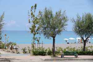 Seafront vacation villa rental with amazing view of Mediterranean sea at Praia a Mare. This holiday seafront villa has 6 bedrooms and 9 bathrooms 16
