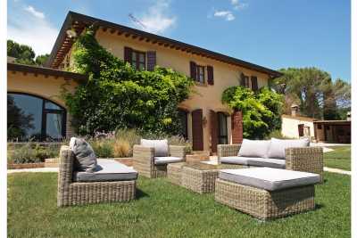 Prenota adesso la tua vacanza in Umbria in questa meravigliosa villa privata con piscina  a Todi in provincia di Perugia in Umbria, affitta adesso la 